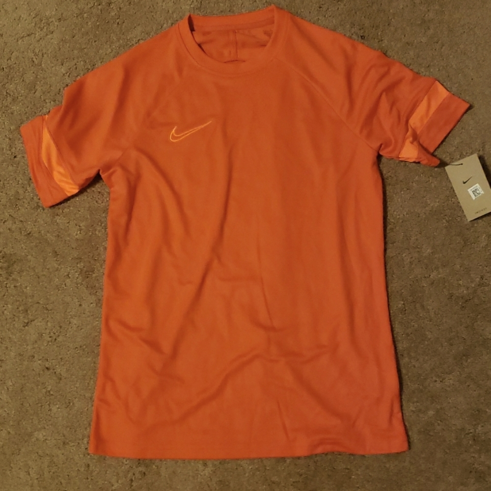 Nike Dri-Fit T-Shirt